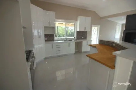 58a Greendale Rd, Wallacia, NSW 2745