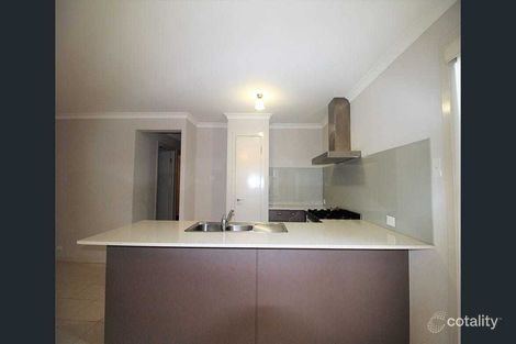 Property photo of 11 Songbird Crescent South Morang VIC 3752