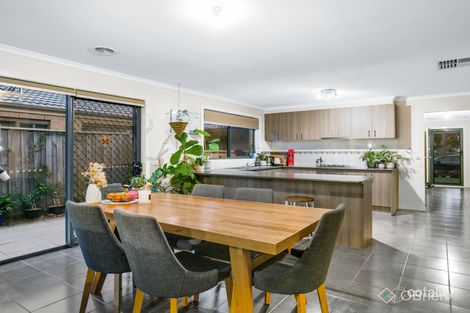 Property photo of 9 Danube Close Skye VIC 3977