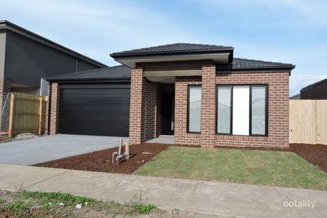 Property photo of 97 Fiorelli Boulevard Cranbourne East VIC 3977