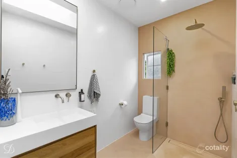 Property photo of 17 Lily Street Mitchelton QLD 4053