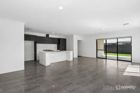 10 Agate Way, Henley Brook, WA 6055