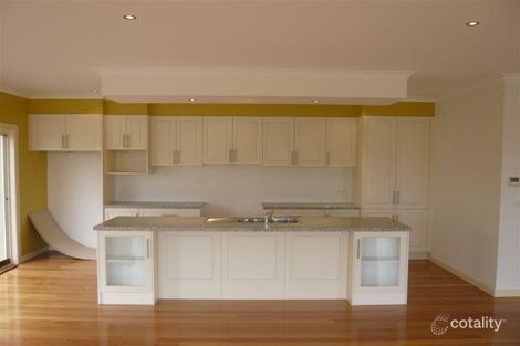 Property photo of 1 Waterside Place Maribyrnong VIC 3032