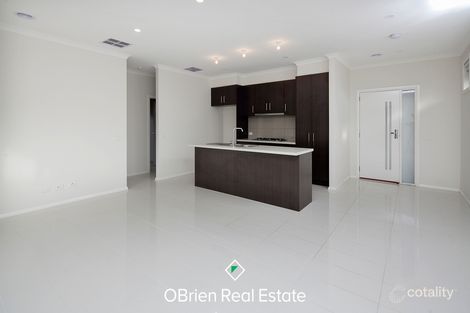 Property photo of 4 Jeffrey Street Hampton Park VIC 3976