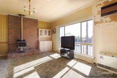 Property photo of 43 Holmes Road Long Gully VIC 3550