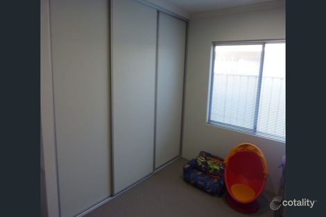 Property photo of 20 Pardillo Way Caversham WA 6055