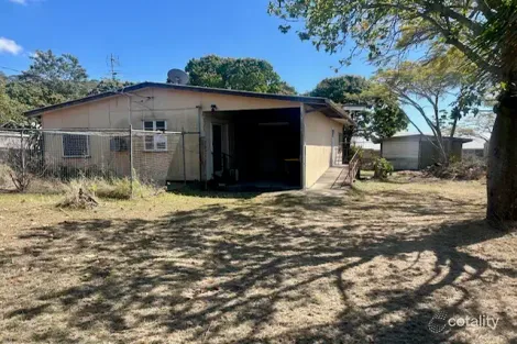 12 Margaret St, South Gladstone, QLD 4680