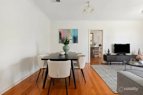 Property photo of 5 Islay Court Mount Waverley VIC 3149