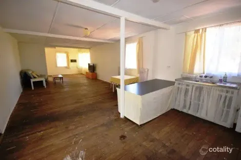 Property photo of 30-32 Flinders Street Ilfracombe QLD 4727