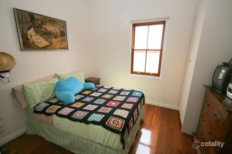 Property photo of 15 Clara Street Wynnum QLD 4178