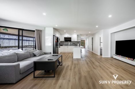 Property photo of 2 Wakefield Place Parkinson QLD 4115