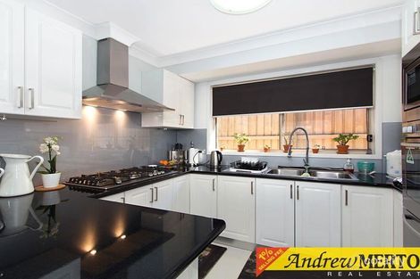 Property photo of 11 Lyptus Way Plumpton NSW 2761