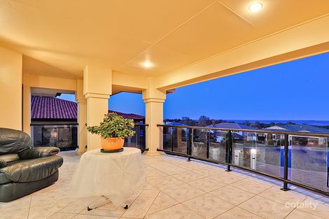 Property photo of 27 Saunders Place Wynnum QLD 4178