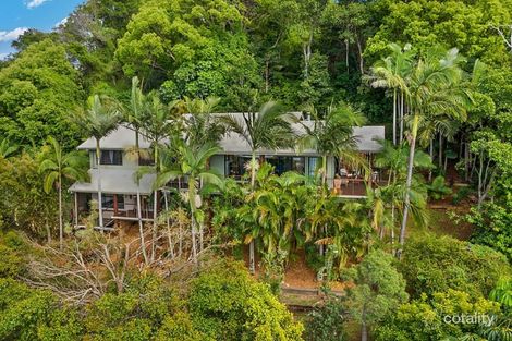 Property photo of 93 Bimbadeen Avenue Banora Point NSW 2486
