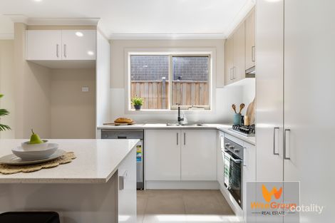 Property photo of 27 Australorp Drive Clyde North VIC 3978