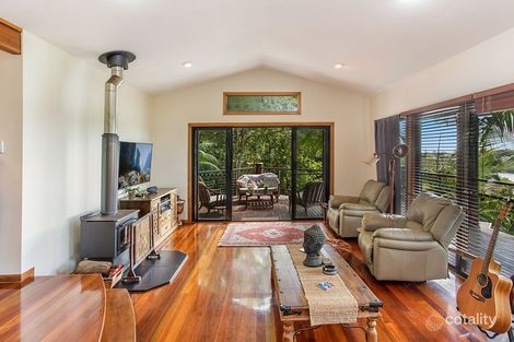 Property photo of 93 Bimbadeen Avenue Banora Point NSW 2486