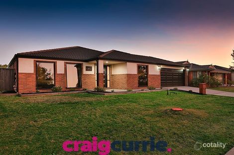 Property photo of 8 Mikasa Place Pakenham VIC 3810