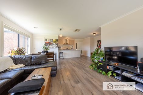 Property photo of 11 Rissmann Drive Horsham VIC 3400