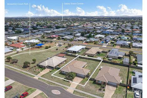 13 Clive St, Oakey, QLD 4401