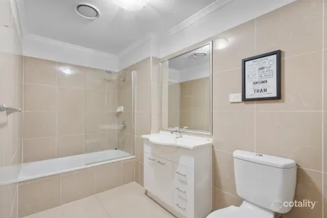 Property photo of 205/20 Sanders Street Upper Mount Gravatt QLD 4122