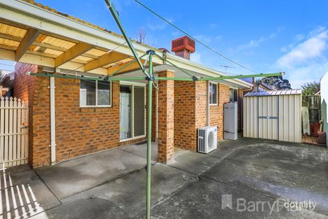 Property photo of 10 Erinbank Crescent Westmeadows VIC 3049