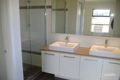 Property photo of 71 Kilmarnock Way Clyde North VIC 3978