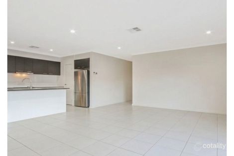 Property photo of 70 Surround Street Dakabin QLD 4503