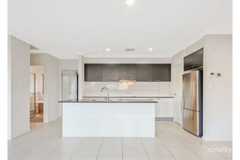 Property photo of 70 Surround Street Dakabin QLD 4503