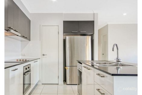 Property photo of 70 Surround Street Dakabin QLD 4503
