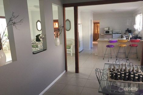 Property photo of 27 Ranald Avenue Ningi QLD 4511
