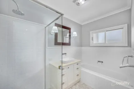 Property photo of 10 Kurwongbah Street Boyne Island QLD 4680