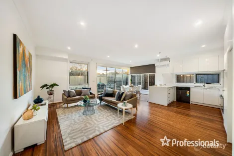 9A MCLEOD ST, SUNSHINE NORTH, VIC 3020