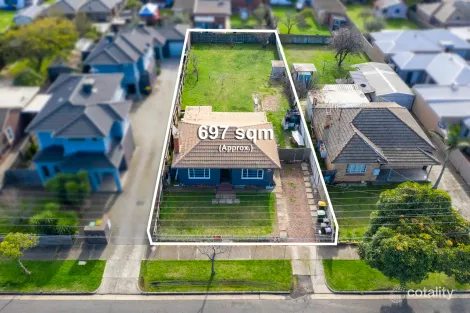 18 STENHOUSE AVE, BROOKLYN, VIC 3012