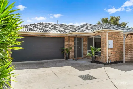 Property photo of 2/5 Darnley Drive Skye VIC 3977