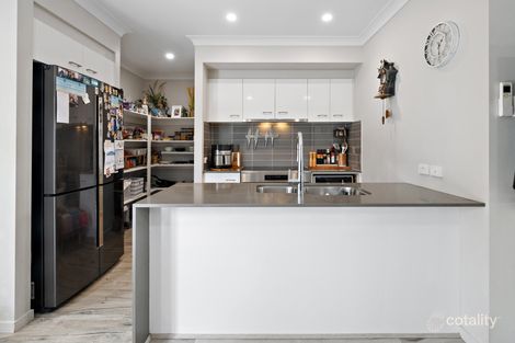 Property photo of 27 Locke Crescent Baringa QLD 4551