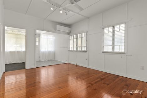 11 Beeby St, Wavell Heights, QLD 4012