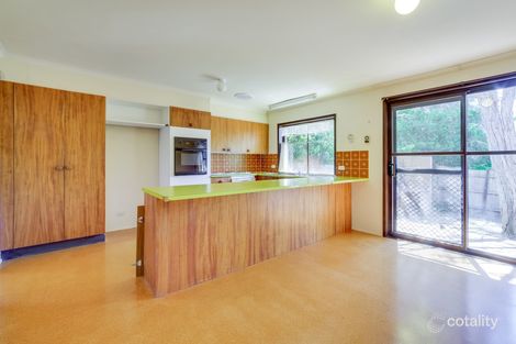 Property photo of 4 Ey Place Kambah ACT 2902