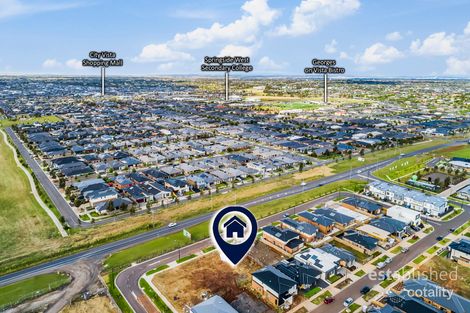 Property photo of 17 Pippen Loop Deanside VIC 3336