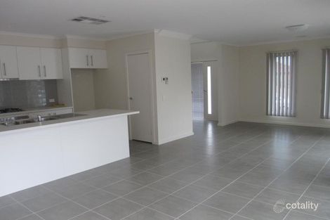 Property photo of 65 Robinlee Avenue Burwood East VIC 3151