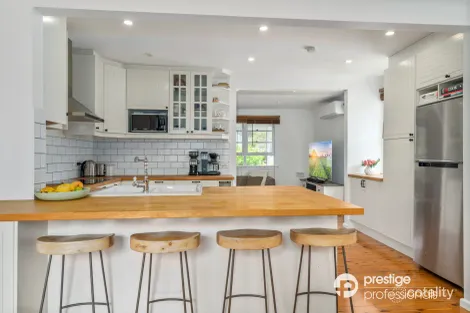 Property photo of 3 Sanananda Road Holsworthy NSW 2173