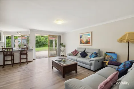 Property photo of 13 Mauldon Mews Winthrop WA 6150