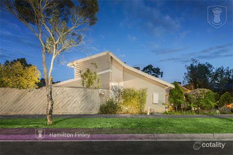 Property photo of 1 Beechwood Close Doncaster East VIC 3109