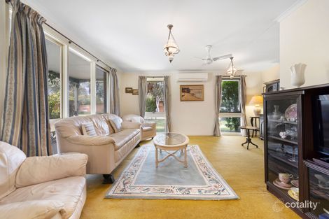 Property photo of 7 Tarongo Drive Aspendale VIC 3195