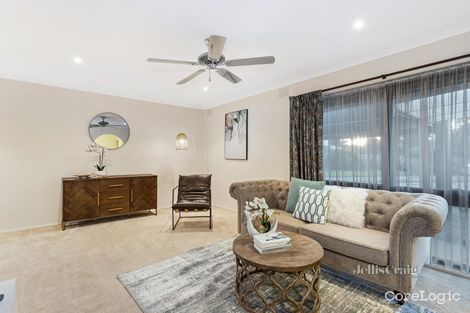 Property photo of 6 Cairn Grove Glen Waverley VIC 3150