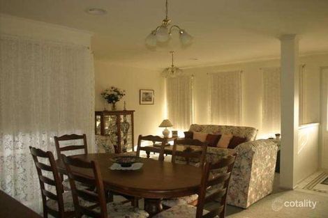 Property photo of 23 Backhaus Avenue Sunbury VIC 3429