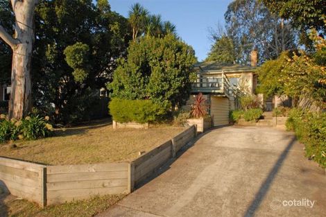 12 Velma Gr, Ringwood East, VIC 3135