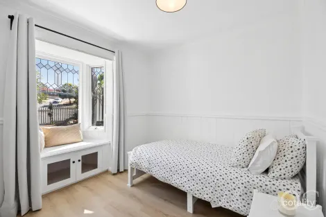Property photo of 52 Heysen Drive Trott Park SA 5158