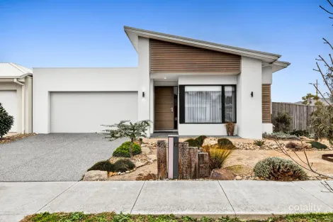 Property photo of 12 Cornflower Way Mount Duneed VIC 3217