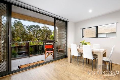 Property photo of 2/5 Collared Close Bundoora VIC 3083