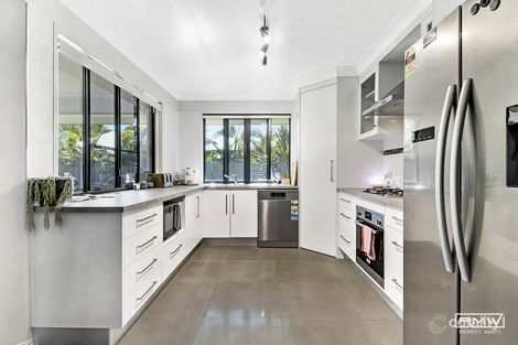 Property photo of 14 Bells Court Rosslyn QLD 4703